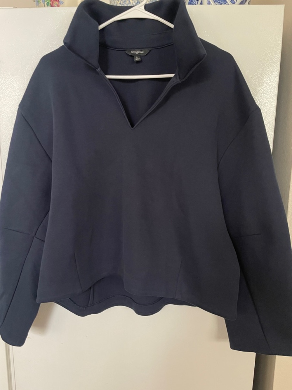 Banana Republic L Navy V-Neck Scuba Preppy Popov Collar Sweatshirt Cotton Blend